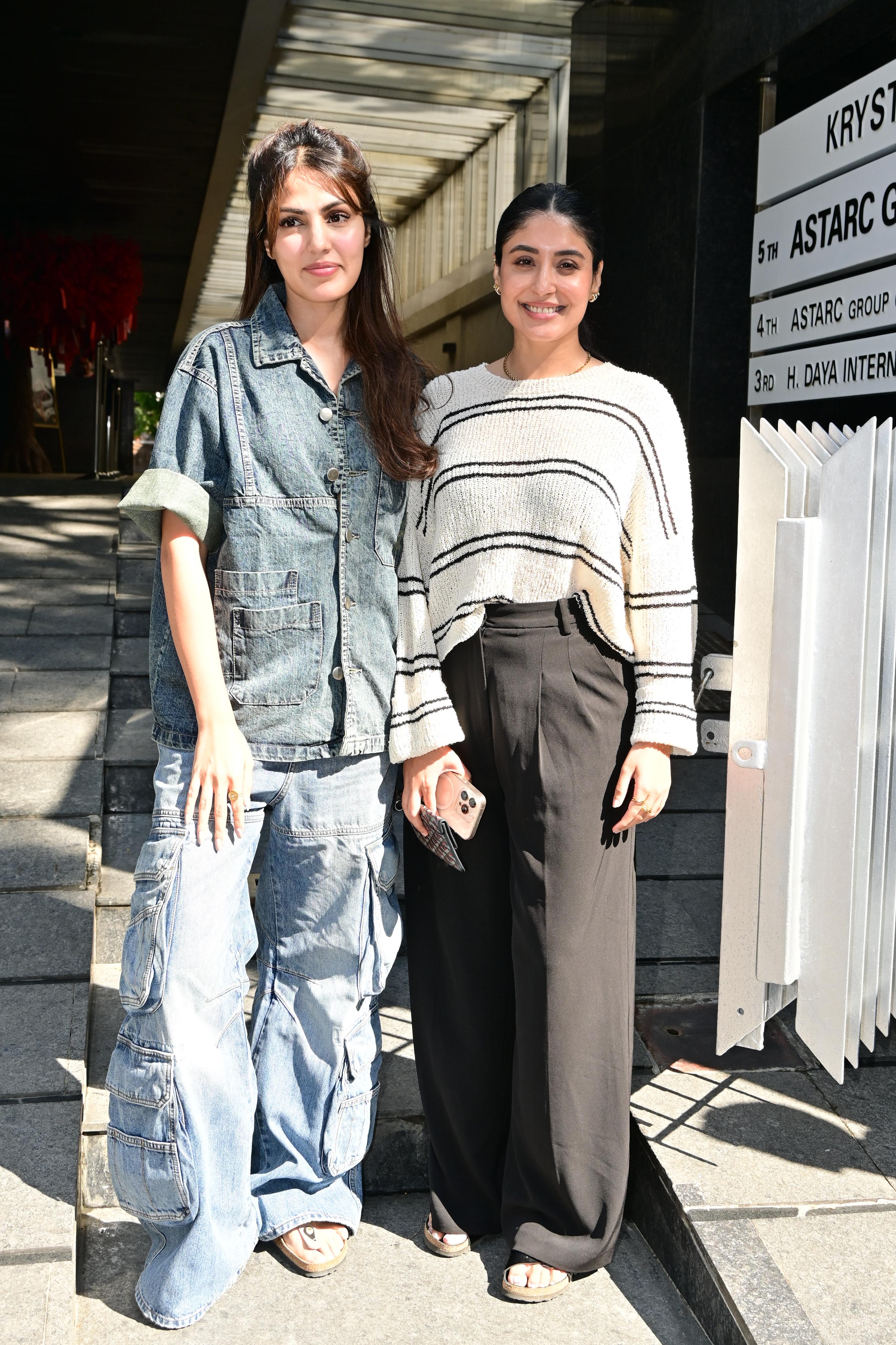 Rhea Chakraborty and Kritika Kamra posed for paparazzi as they enjoyed Sunday noon together