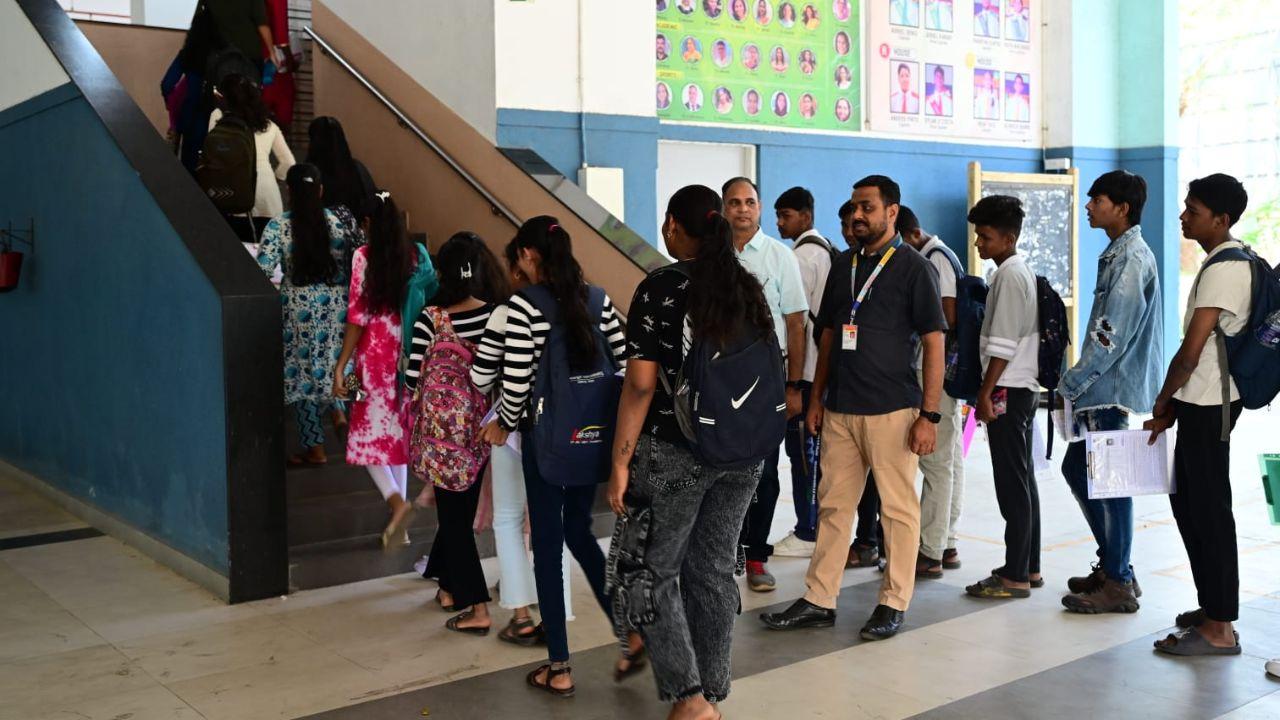 SSC students in a line to enter their exam hall at Borivali west's Don Bosco School. (PIC/Nimesh Dave)