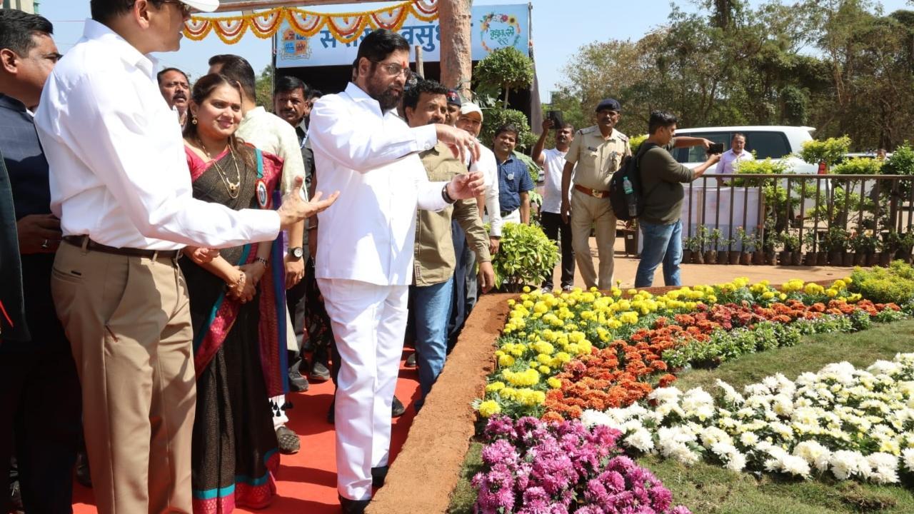 The event showcases trees, flowers, fruits, and vegetables. Pics/TMC