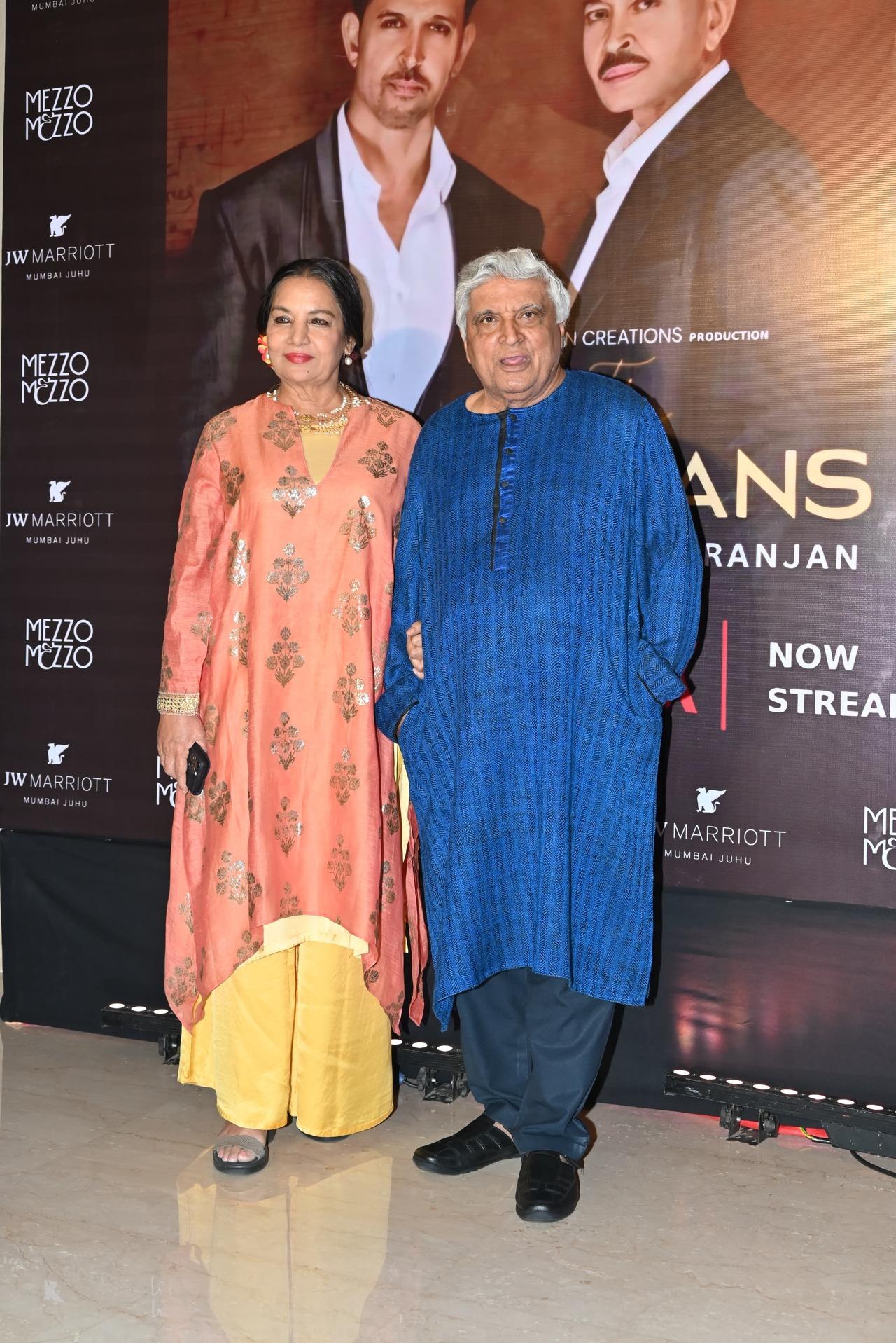 Javed Akhtar and Shabana Azmi brought the colours to the party with their outfits