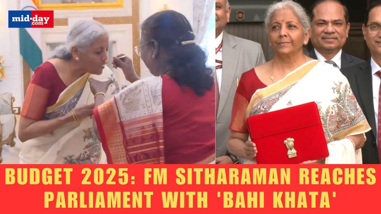 FM Sitharaman Reaches Parliament with 'Bahi Khata' 