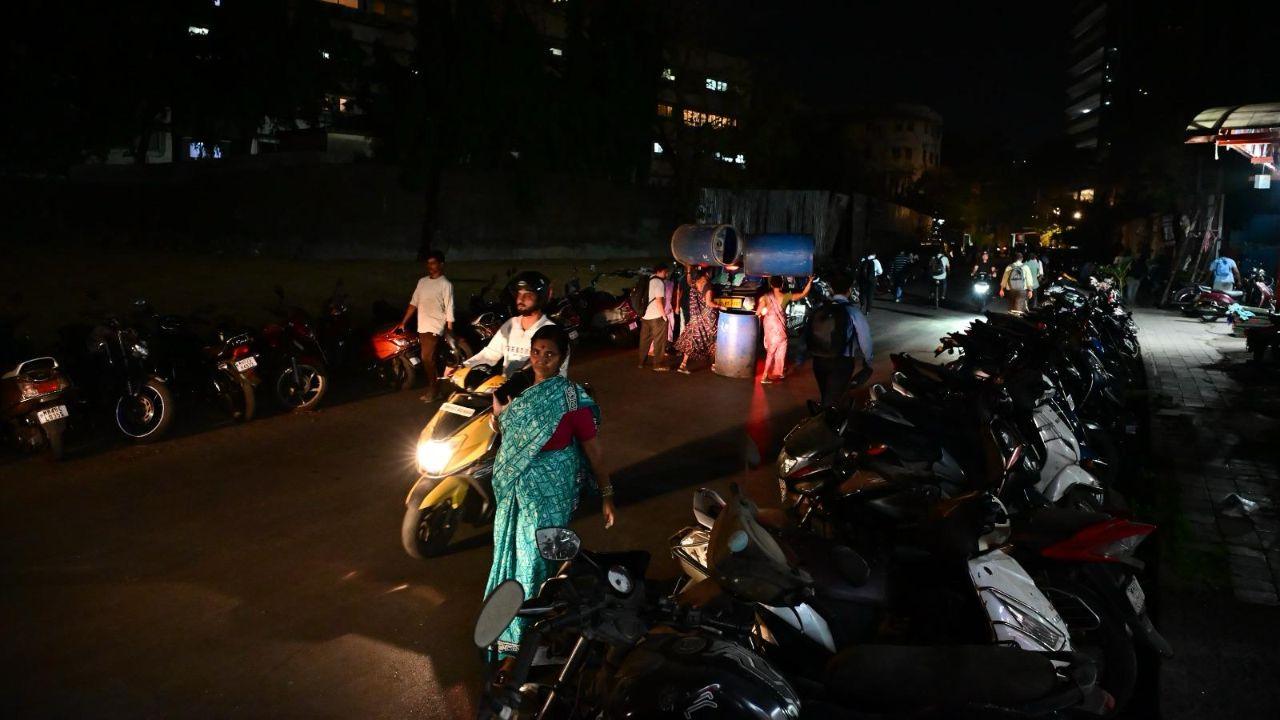 Residents of the Mahalaxmi Co-operative Housing Society, a mammoth Slum Rehabilitation Authority (SRA) settlement on DP Road off Pandurang Budhkar Road in Worli, have been literally living in the dark for a decade
