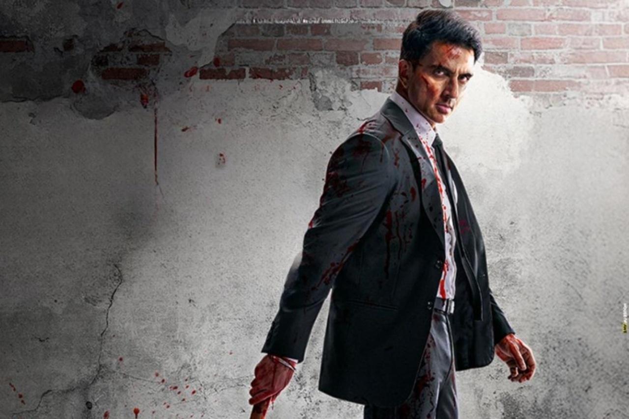 Fateh - January 10
Follows a former gangster who is hired to guard a young woman named Jacqueline. In order to keep her safe, Fateh must employ all of his abilities while simultaneously attempting to learn the truth about the threats made against her. The film marks Sonu Sood's debut as writer-director