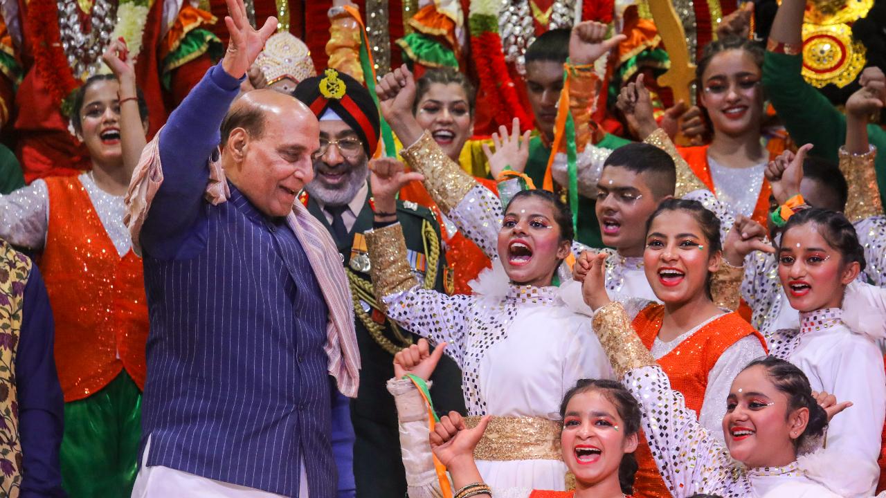 Defence Minister Rajnath Singh during his visit to the NCC Republic Day Parade 2025 camp at Delhi Cantt. in New Delhi