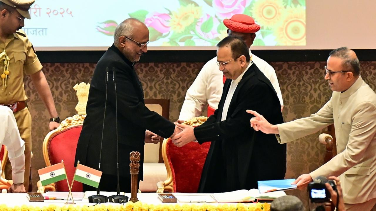 <p>He was later transferred to High Court of Jammu and Kashmir and took oath on 20.09.2016</p> <p>He was later transferred to High Court of Jammu and Kashmir and took oath on 20.09.2016</p>