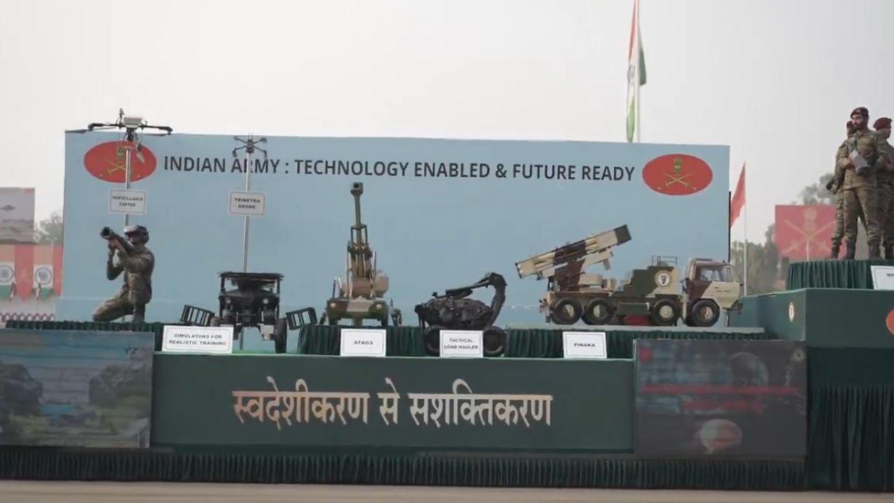 Indian Army tableau (Pics/Screengrab X)