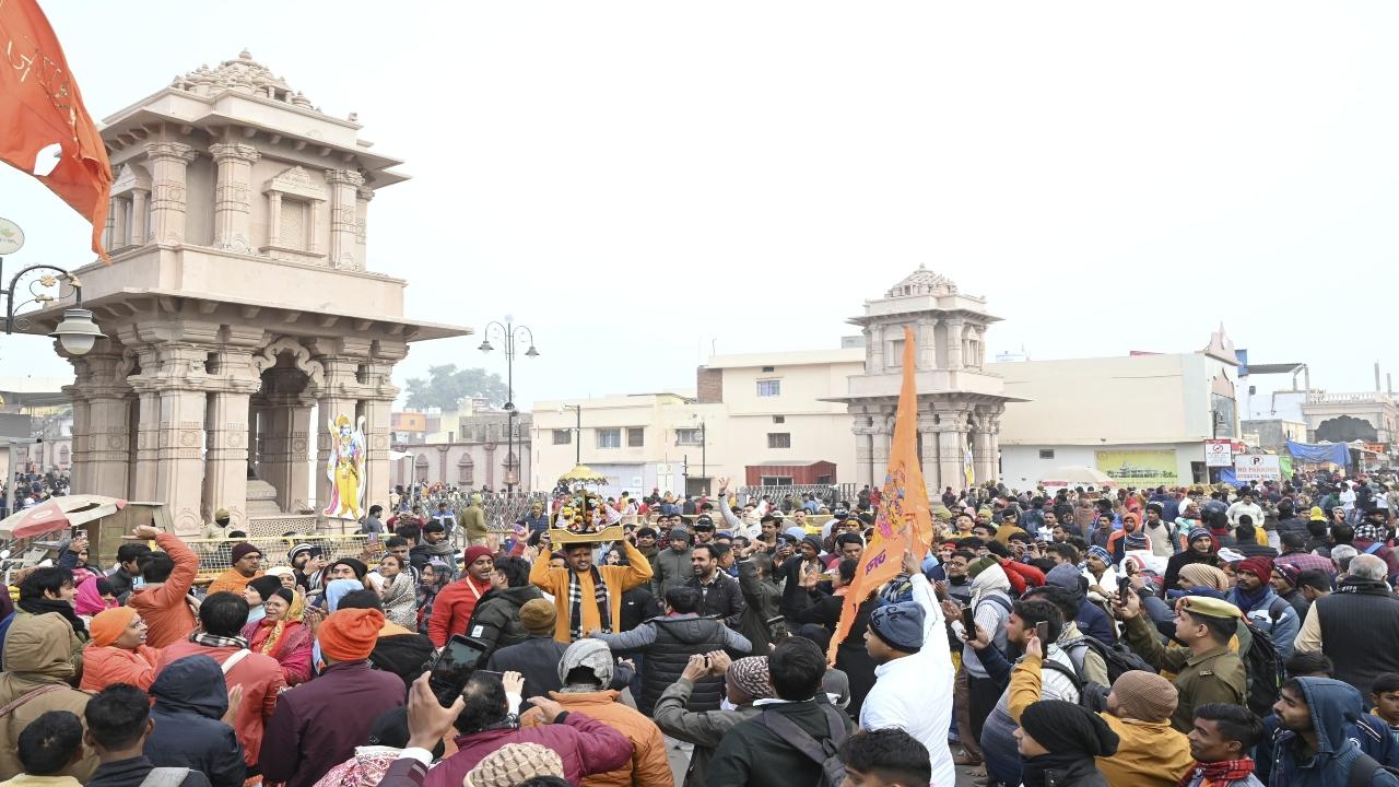 According to the local administation, the Ram temple in Ayodhya, which was consecrated on January 22 last year, saw a significant turnout of over two lakh devotees who had set up camps on New Year's Eve. On Wednesday morning, approximately three lakh more people arrived to pay homage to the deity of Ram Lalla 