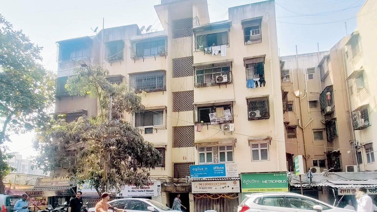 Mumbai: Wave of housebreakings shakes Borivali, residents on high alert