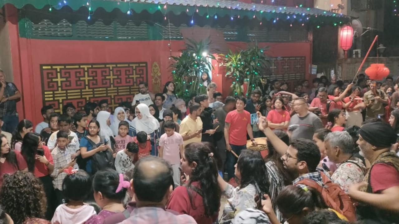 chinese new year temple