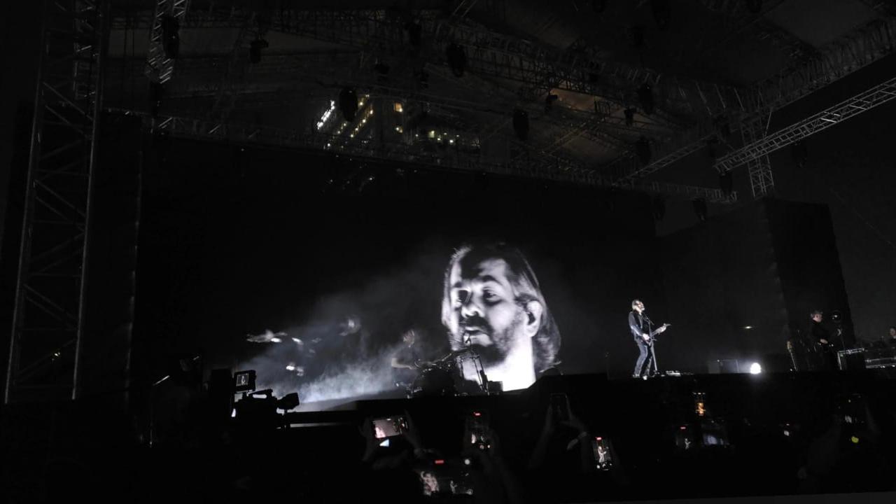 Fans poured in from across the city and country, creating an atmosphere of reverent anticipation and the band delivered a transcendent performance that resonated deeply with every soul present.