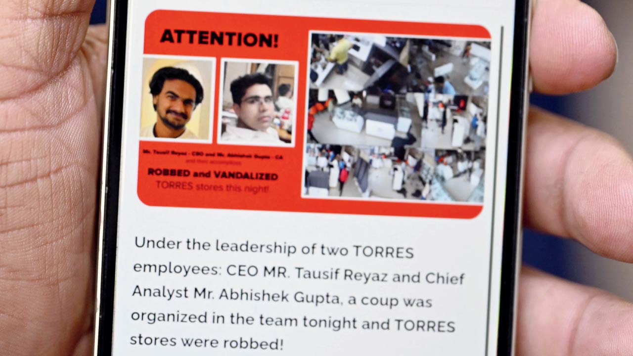 Torres app now displays a notice claiming its employees looted their shops
