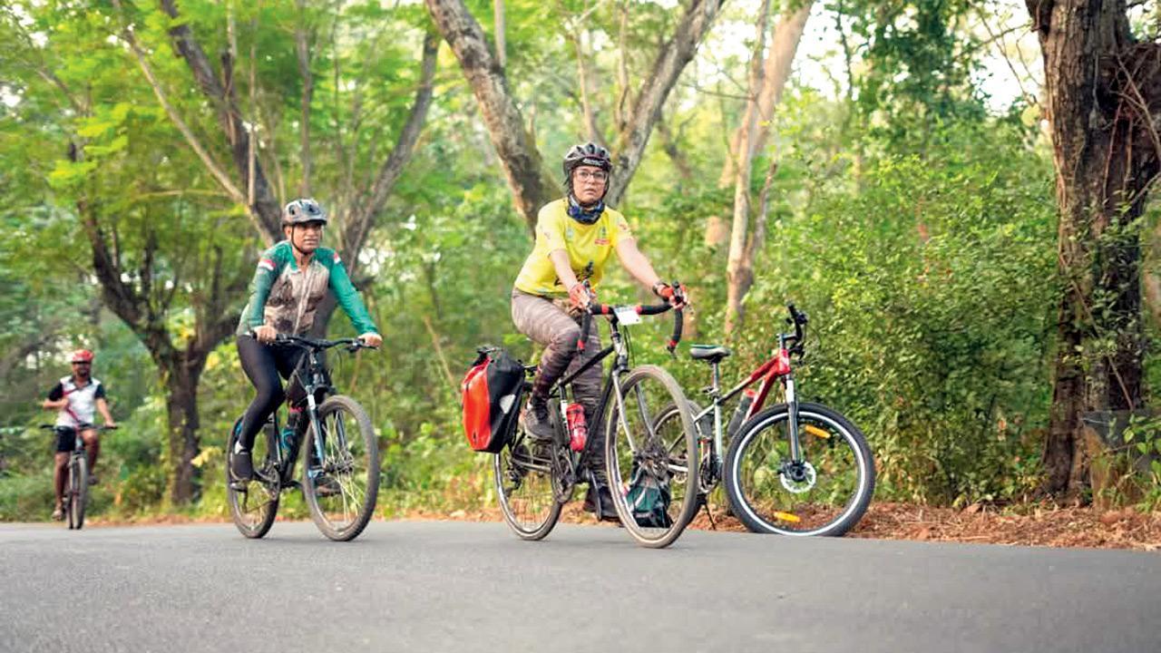 Expert cyclists share best routes for cycling in Mumbai