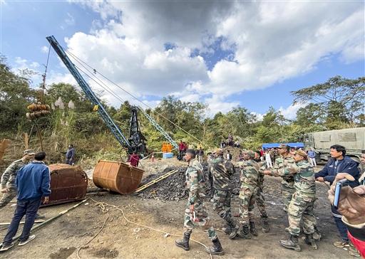 This response follows an earlier mobilisation of a relief task force to rescue miners trapped at the Umrangshu coal mine in Dima Hasao. Assam Chief Minister Himanta Biswa Sarma personally sought the Indian Army’s help in the ongoing rescue operations.