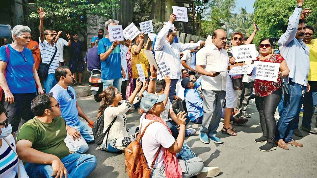 Mumbai: Locals stop land survey in Malad for Dharavi rehabilitation