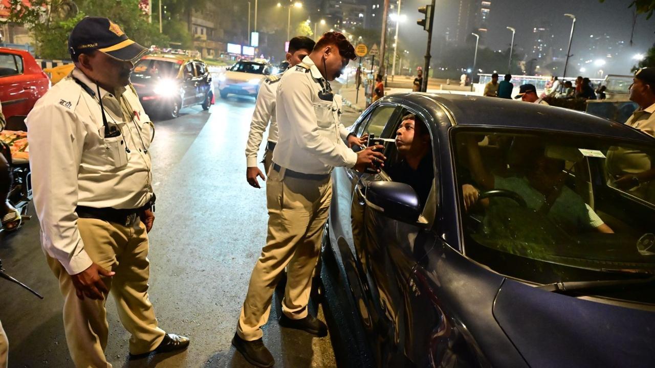 Mumbai Police penalise 23,470 motorists for violating traffic norms on New Year eve