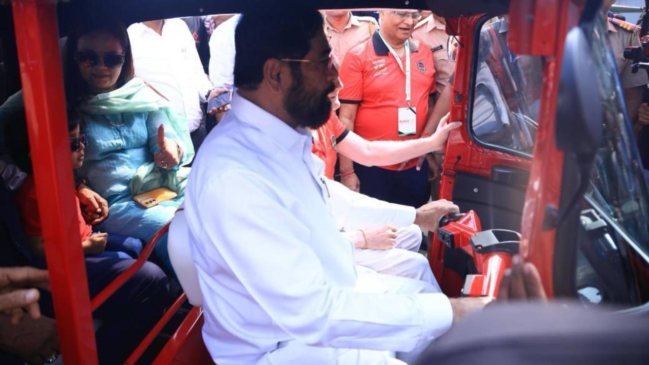 Maharashtra Dy CM Eknath Shinde attends 'Autofest-2025' in Thane, reminisces about his journey from auto-rickshaw driver to politician