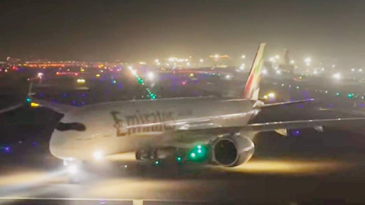Emirates flies in 1st A350 on Dubai-Mumbai route