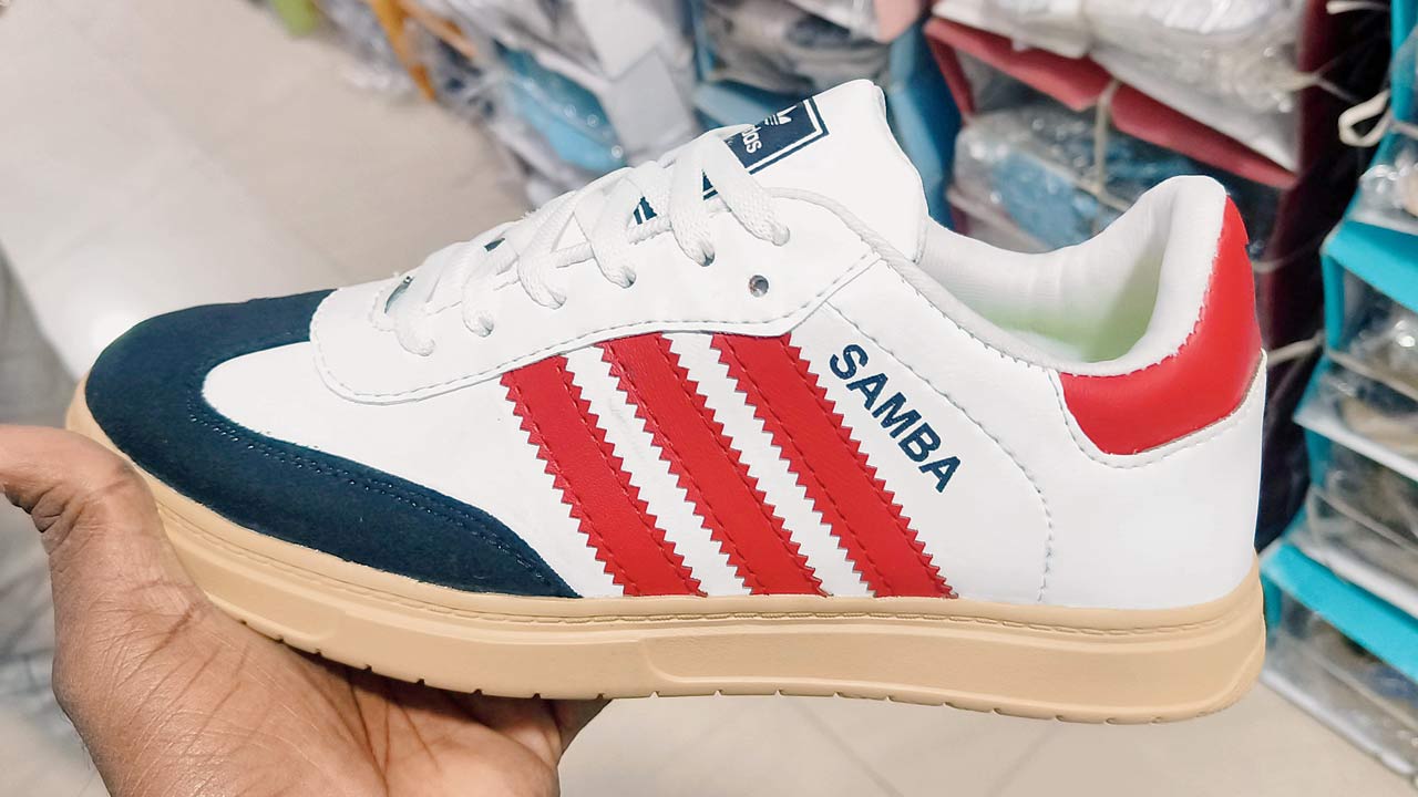 Fake Adidas Samba shoes at the manufacturing unit