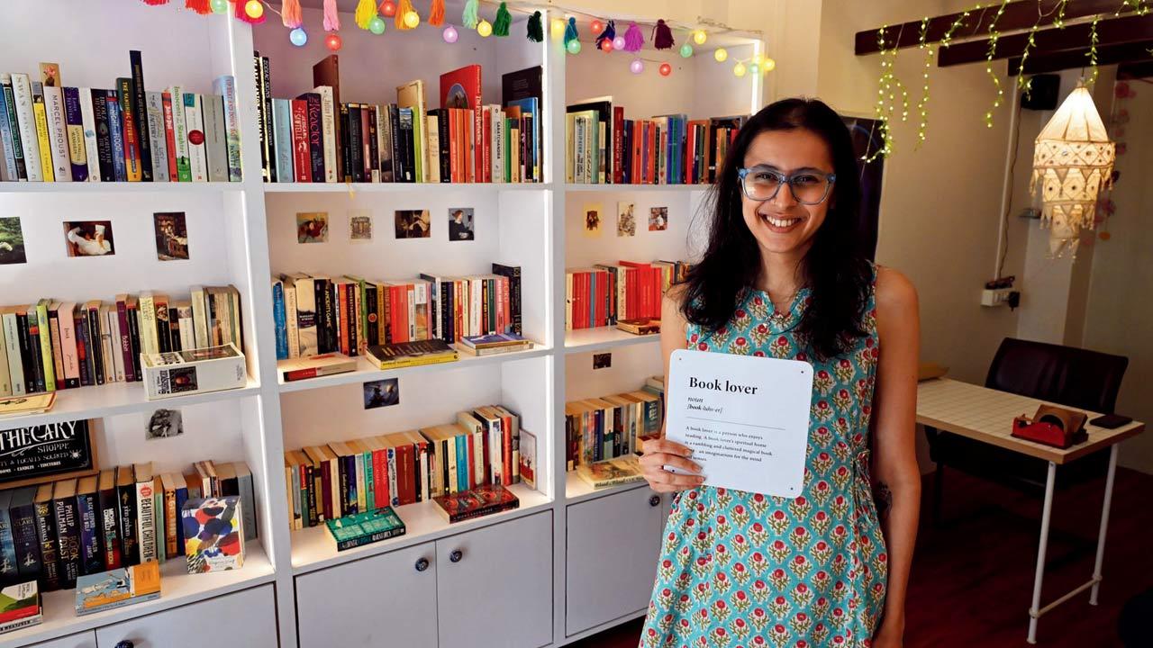Tanmayee Thakur at the bookstore