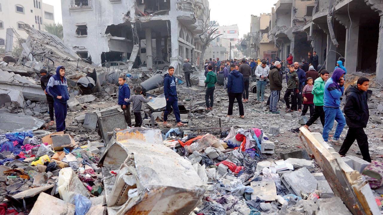 ‘Last minute crisis with Hamas holding up deal’