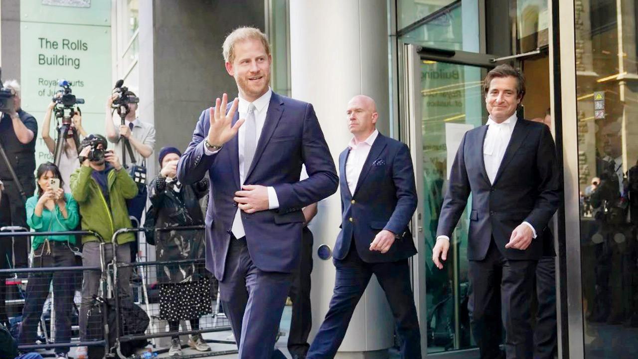 Royal feud with tabloids