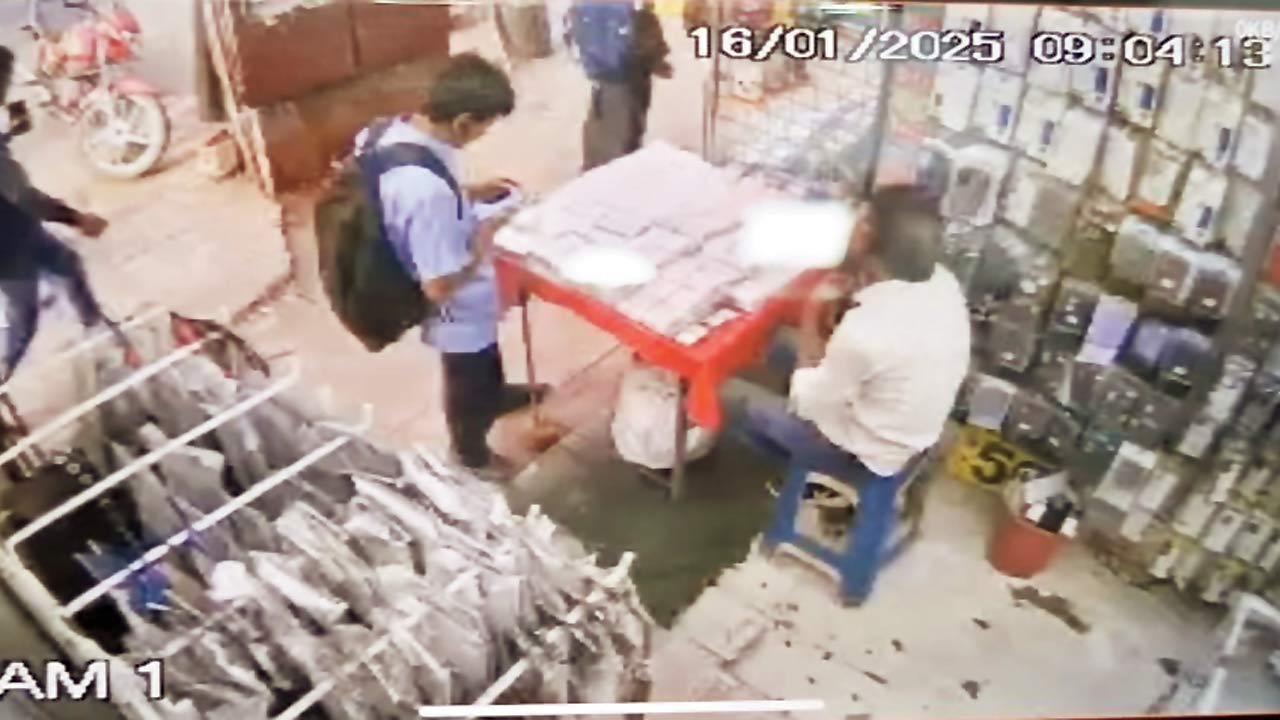The mobile shop in Dadar that the alleged attacker visited on January 16