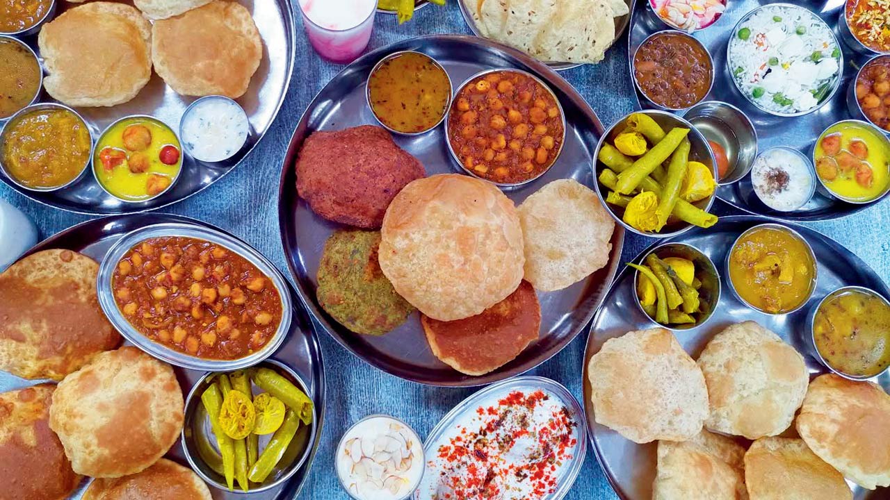 Thaalis at the popular puri haunt in Fort. Pics courtesy/Instagram