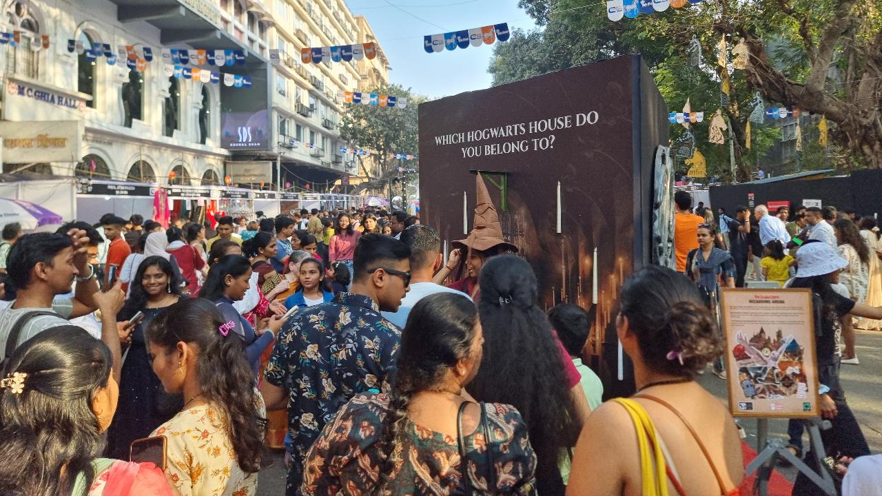 The festival saw a lot of young and old people come as friends and family to witness the festival on the first day, ahead of Republic Day.