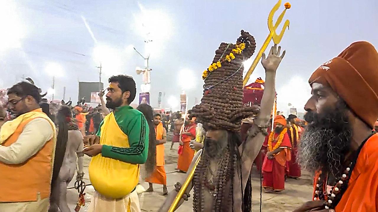 The Naga sadhus of the Niranjani and Anand Akharas arrived for 'Amrit Snan' at Maha Kumbh on the auspicious occasion of Makar Sankranti.