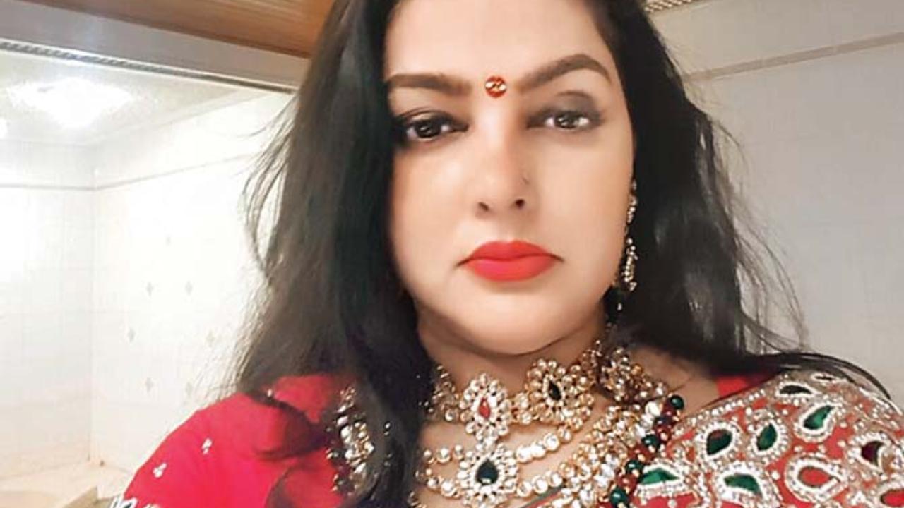 Mamta Kulkarni gets a new name, can play only THESE roles in films