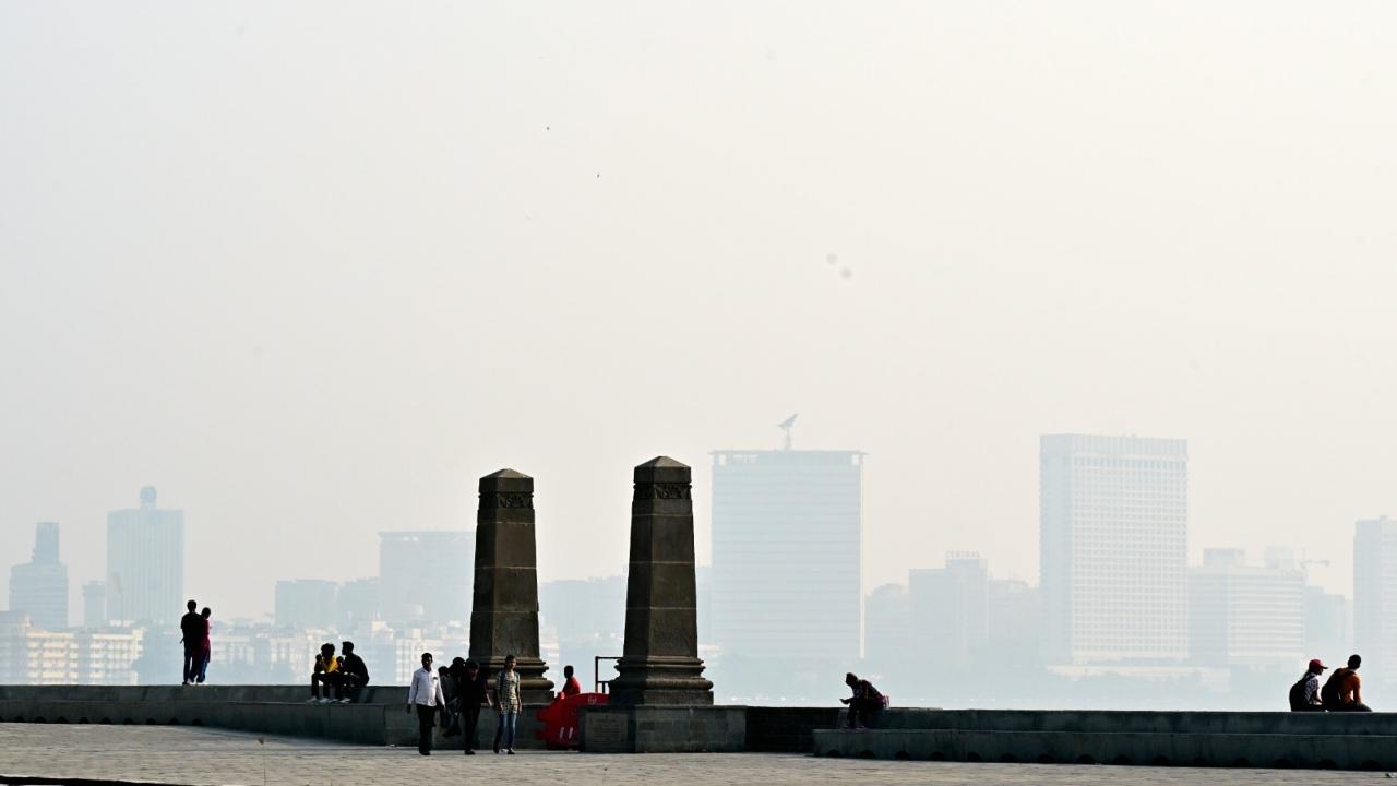 Maharashtra minister Pankaja Munde on Tuesday announced that an app is being developed by the government to involve citizens in the fight against pollution