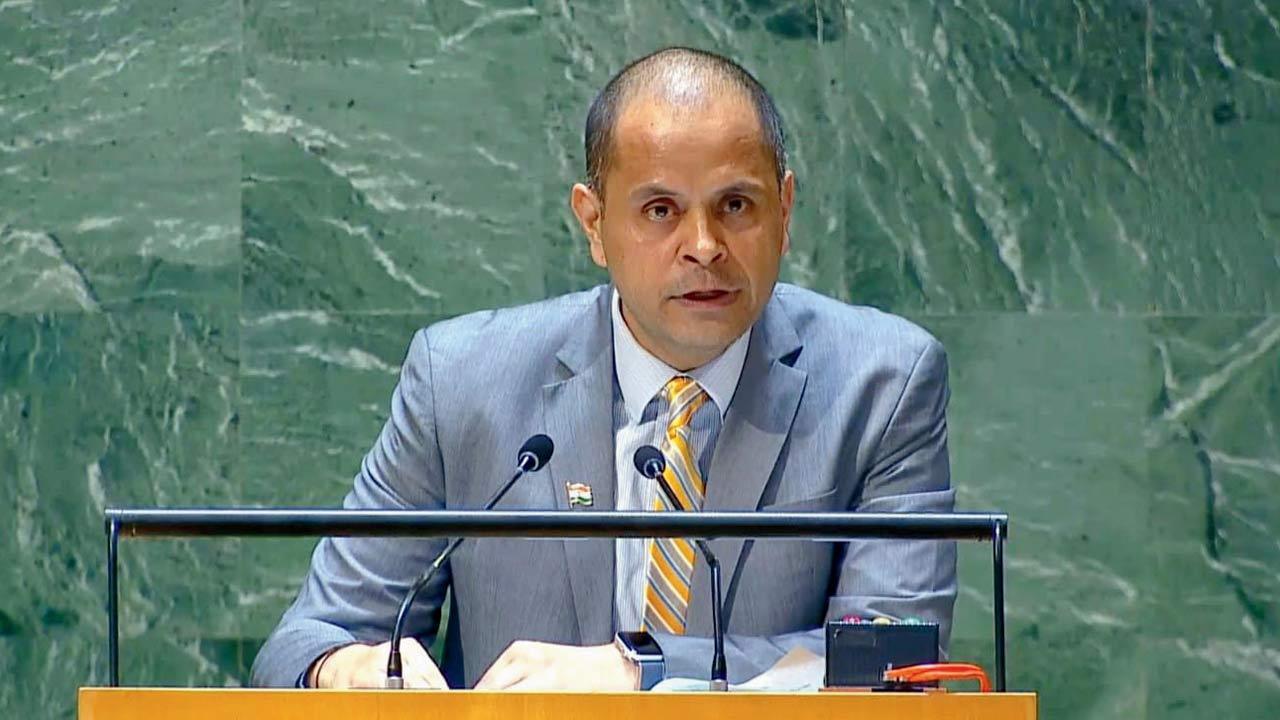 New Consul General of India in Shanghai takes charge