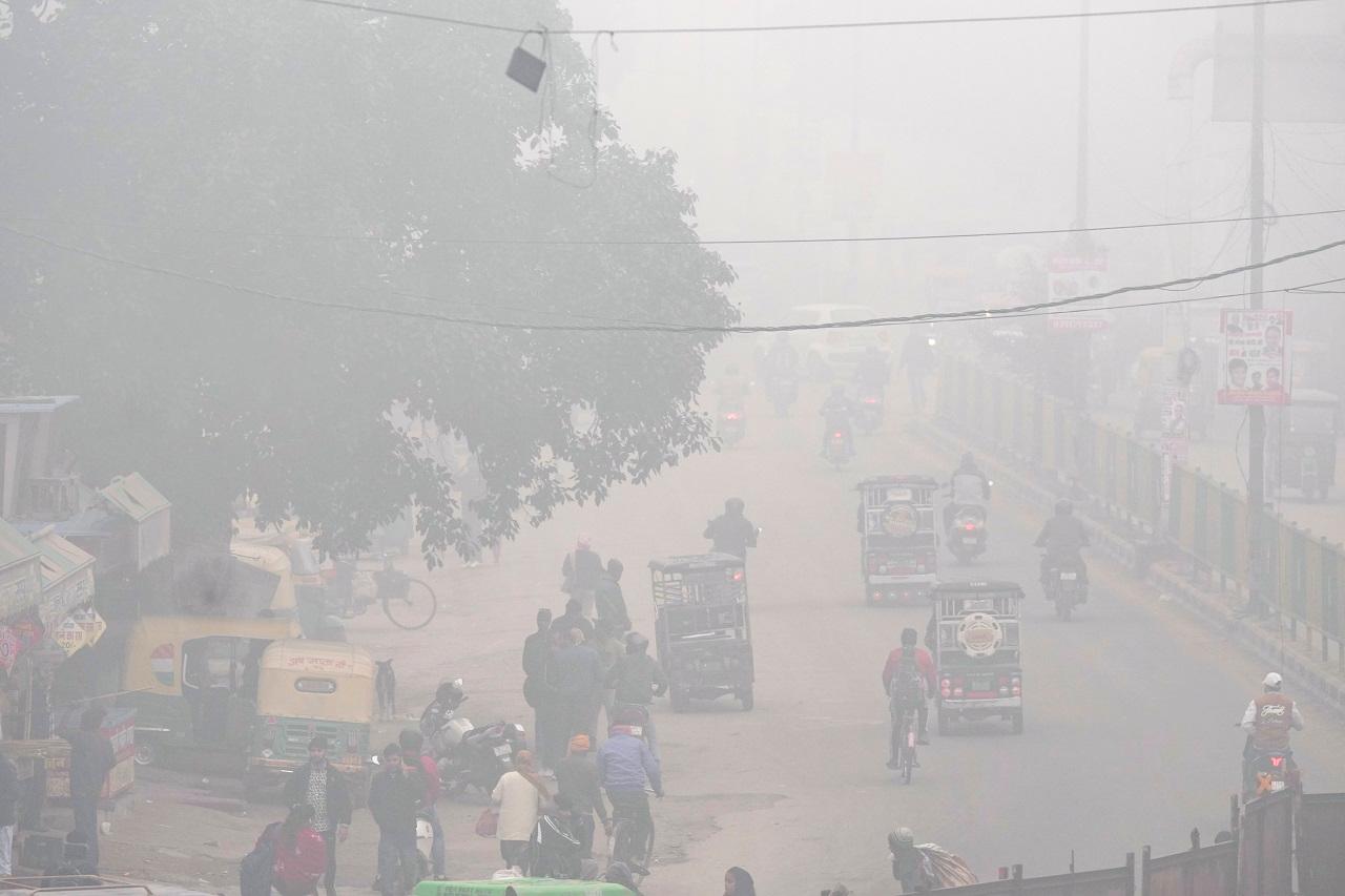 At 7 am, general visibility at the Indira Gandhi International Airport was zero in very dense fog. The Runway Visual Range (RVR) at its runways was in the range of 100-250 metres, with CAT III conditions