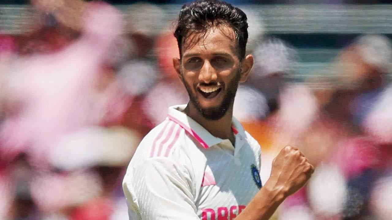 Prasidh, Siraj toil hard, but India fail to restrict Australia in decider