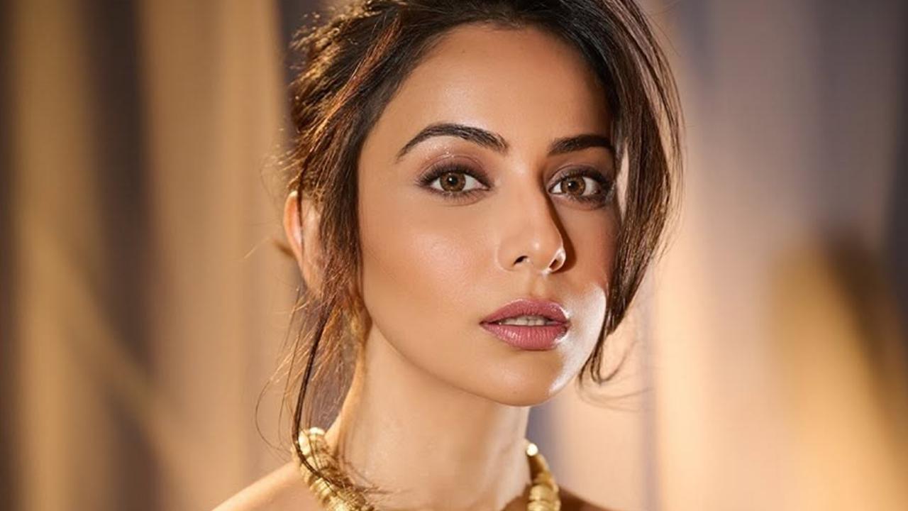Nostalgia Alert! Rakul Preet Singh recalls childhood memory attached to Lohri