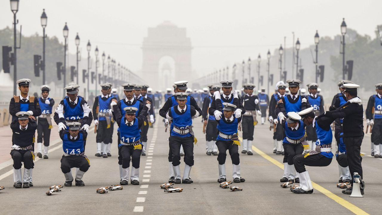 The Republic Day Parade takes place on Kartavya Path, starting from Raisina Hill near Rashtrapati Bhavan and ending at the Red Fort. The parade covers a distance of over five kilometers. (Pic/PTI)