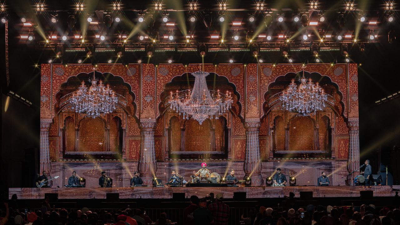 The vibe was electric as Sartaaj wove together the rich tradition of Sufi music with heartfelt modernity, creating an emotional and spiritual connection with his audience.