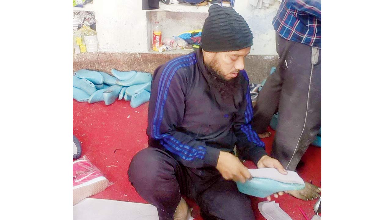 Shoaib, manufacturer in Agra