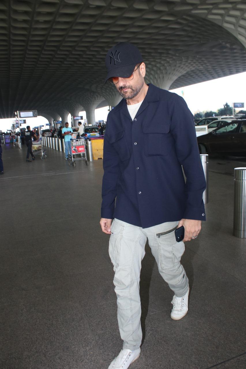 Fardeen Khan's simple shirt paired with jeans is proper airport outfit inspiration