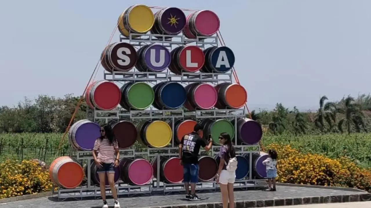 <p><strong>SulaFest, Nashik</strong></p>
<p>Sula Vineyards is set to host the 14th edition of SulaFest on February 1 and 2, featuring a blend of live music, premium wine and cultural experiences against the picturesque landscape of Sula’s Nashik vineyards. (File Pic/Nascimento Pinto)</p>
<p><strong>Read More: <a href="https://www.mid-day.com/lifestyle/food/article/sulafest-2025-sula-vineyards-to-host-the-iconic-wine-and-music-festival-after-five-years-on-february-1-and-2-23431782" target="_blank" rel="noopener">SulaFest 2025: Sula Vineyards to host the iconic wine and music festival after five years on February 1 and 2</a></strong></p> <p><strong>SulaFest, Nashik</strong></p>
<p>Sula Vineyards is set to host the 14th edition of SulaFest on February 1 and 2, featuring a blend of live music, premium wine and cultural experiences against the picturesque landscape of Sula’s Nashik vineyards. (File Pic/Nascimento Pinto)</p>
<p><strong>Read More: <a href="https://www.mid-day.com/lifestyle/food/article/sulafest-2025-sula-vineyards-to-host-the-iconic-wine-and-music-festival-after-five-years-on-february-1-and-2-23431782" target="_blank" rel="noopener">SulaFest 2025: Sula Vineyards to host the iconic wine and music festival after five years on February 1 and 2</a></strong></p>