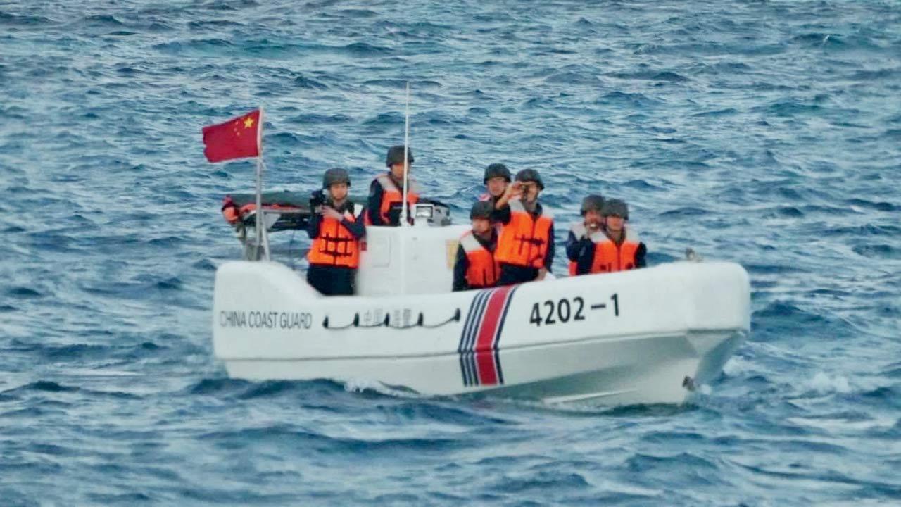 Tensions rise in South China Sea