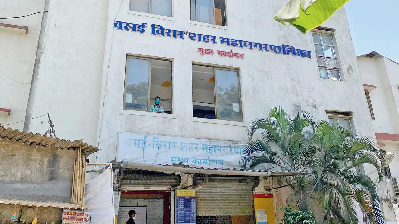 Vasai Virar Municipal Corporation demolishes 34 illegal buildings in Nalasopara