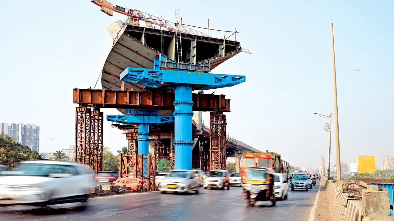 Mumbai: Elevated connector will ease Vakola traffic by May
