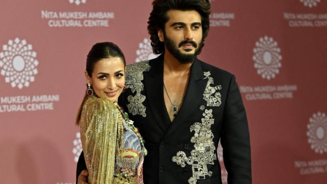 Watch: Exes Arjun Kapoor and Malaika Arora spotted together months after breakup
