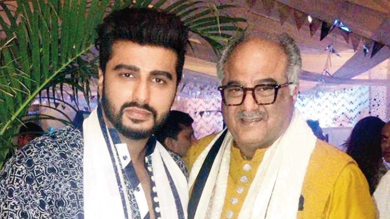 Boney Kapoor and Arjun Kapoor prove 'like father like son' in this pic