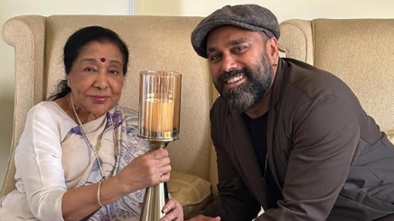 Bosco Martis meets Asha Bhosle, teaches her the viral ''Tauba Tauba' step