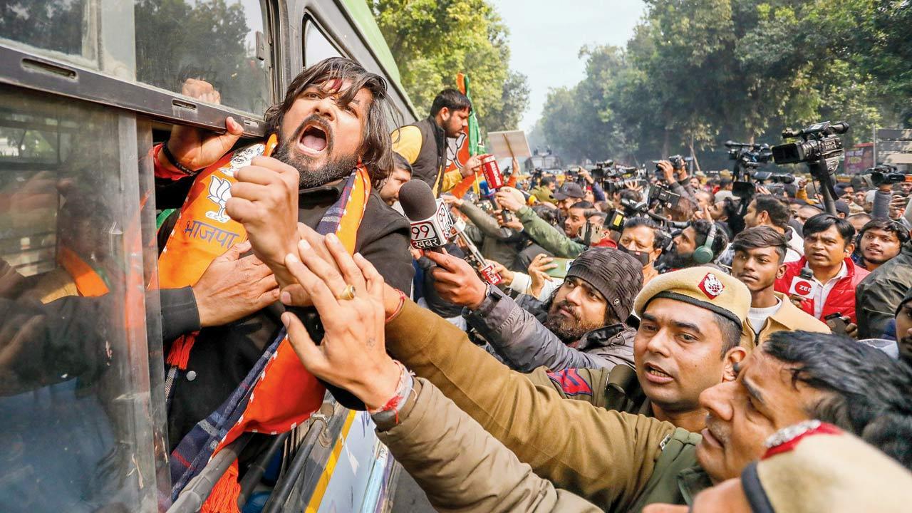 BJP holds protest over AAP’s fake voters claim