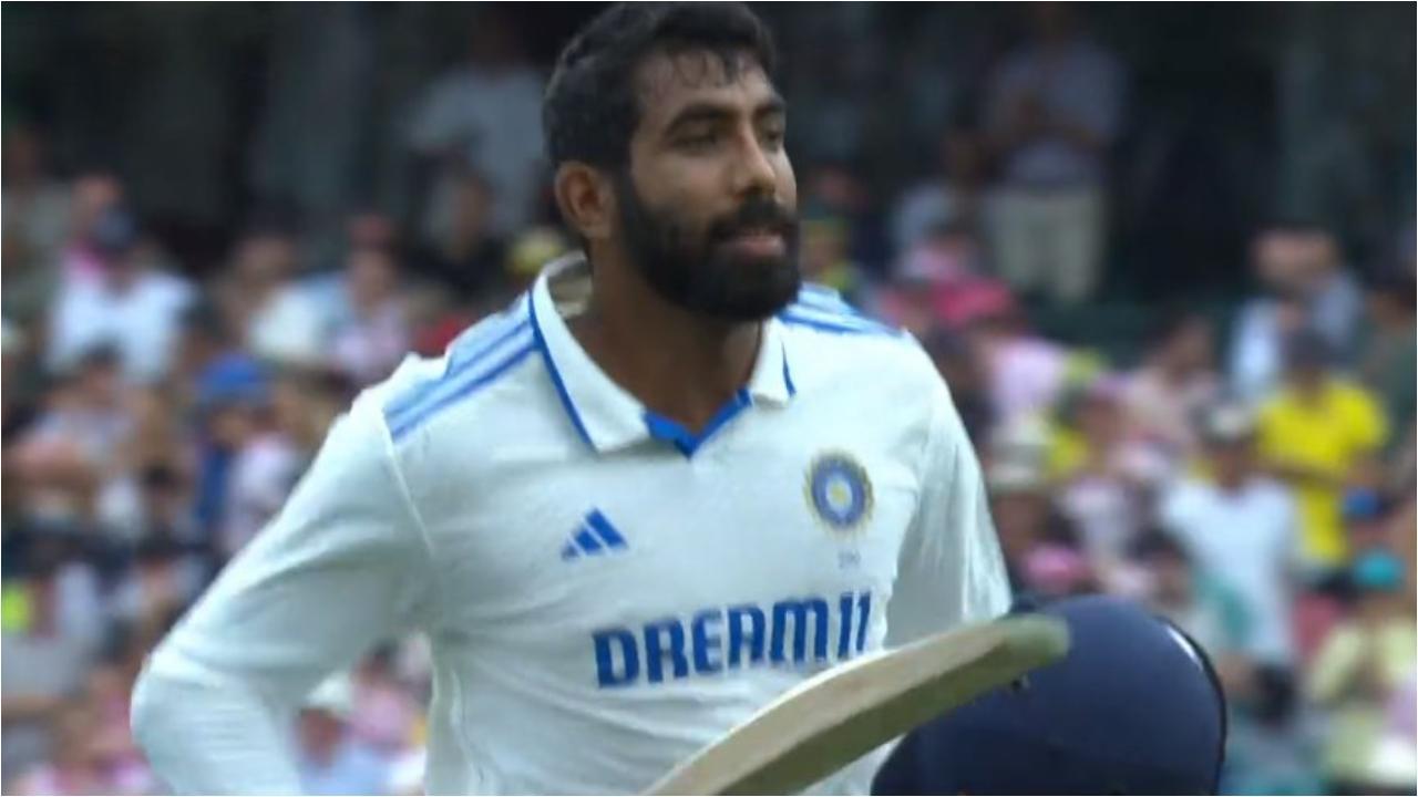 India batting woes continue, leaves pacers with tough job in Sydney Test