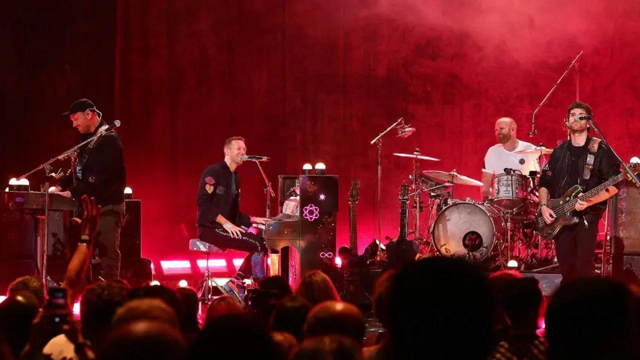 Coldplay concert: Mumbai Police bans heavy vehicles in city, issues advisory for motorists