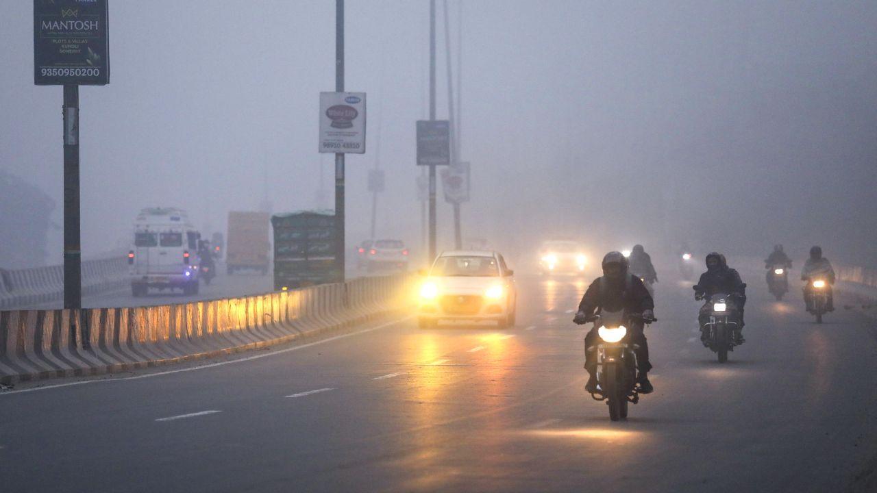 IN PHOTOS: New Delhi enveloped in blanket of dense fog